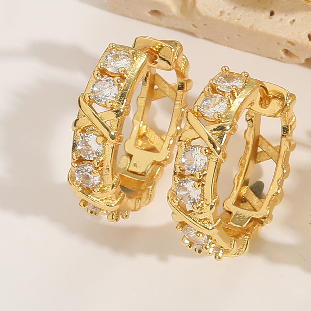 1 Pair Elegant Classic Solid Color Inlay Copper Zircon 14K Gold Plated Vintage Style Hoop Earrings