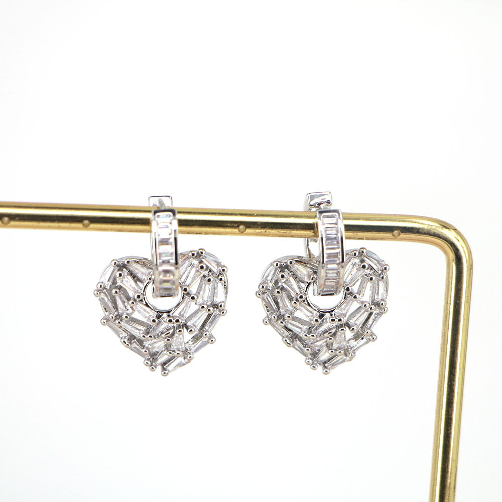 Fashion Zircon Heart-shaped Gold Plated Copper Earrings