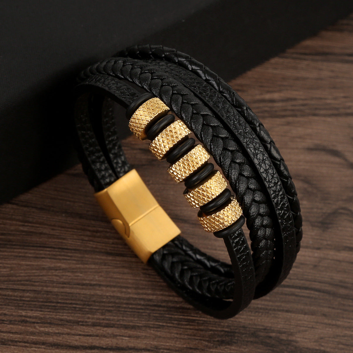 Vintage Style Handmade Men's Leather Bracelet with Electroplated Stainless Steel