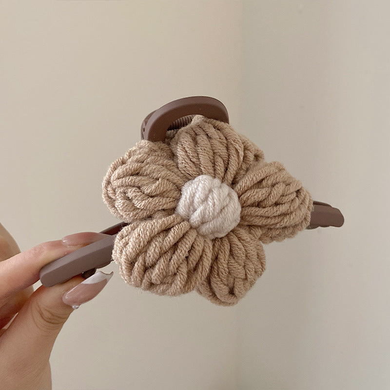 Elegant Women's Floral Hair Claw Clip - Classic Style Woolen Design