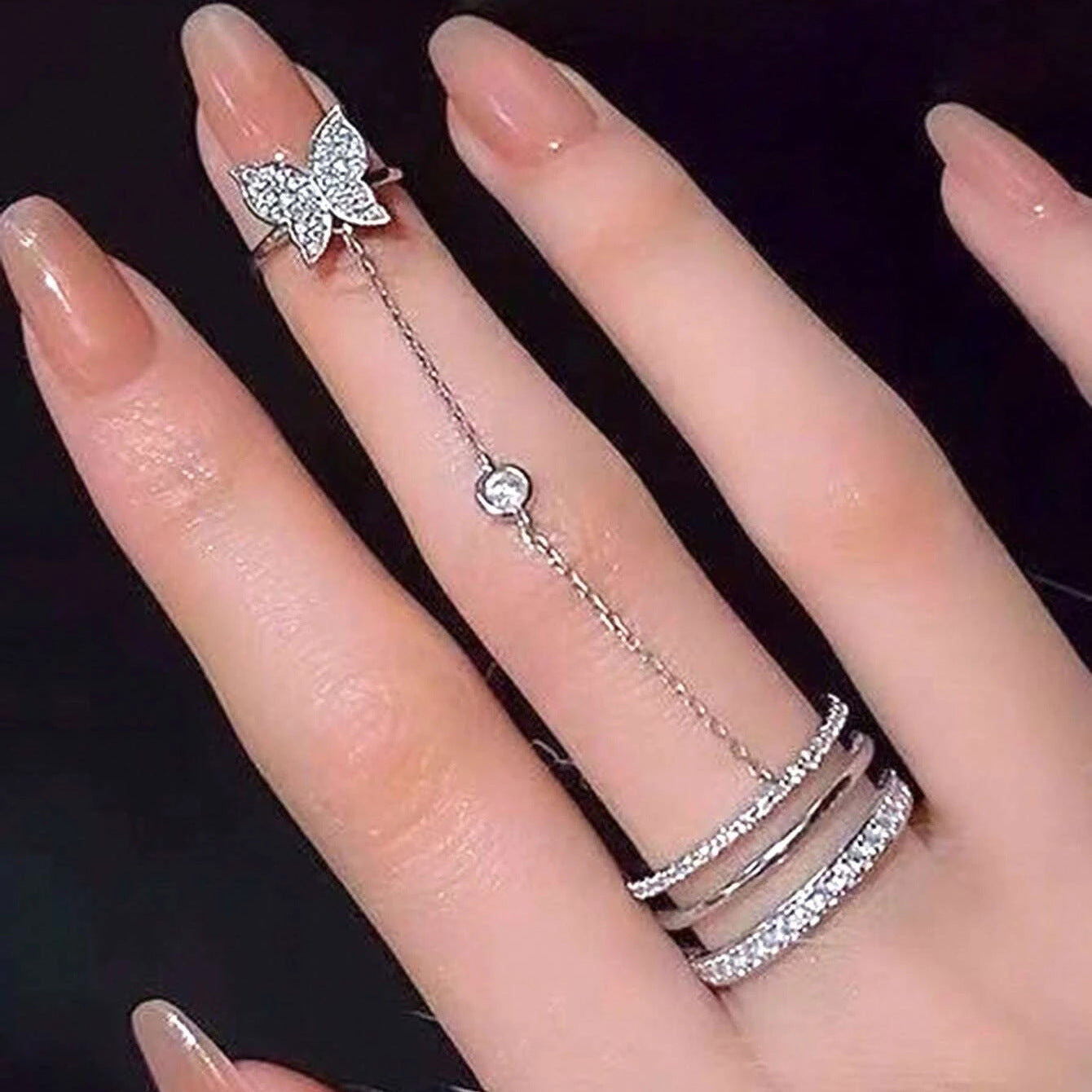 Fashion Minimalist Butterfly Chain Tassel Ring with Diamond Accent