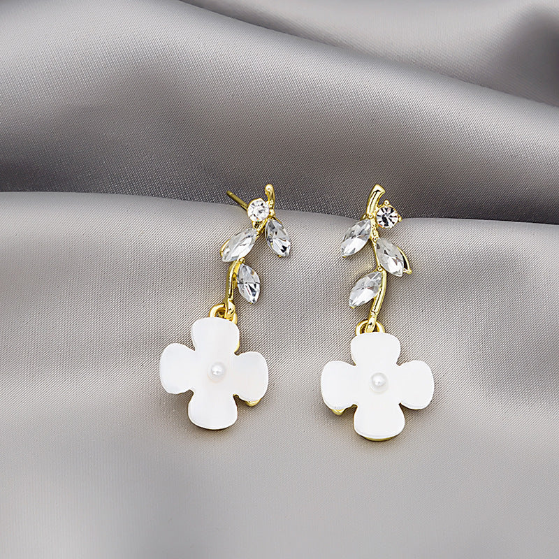 1 Pair Elegant Flower Plating Alloy Drop Earrings