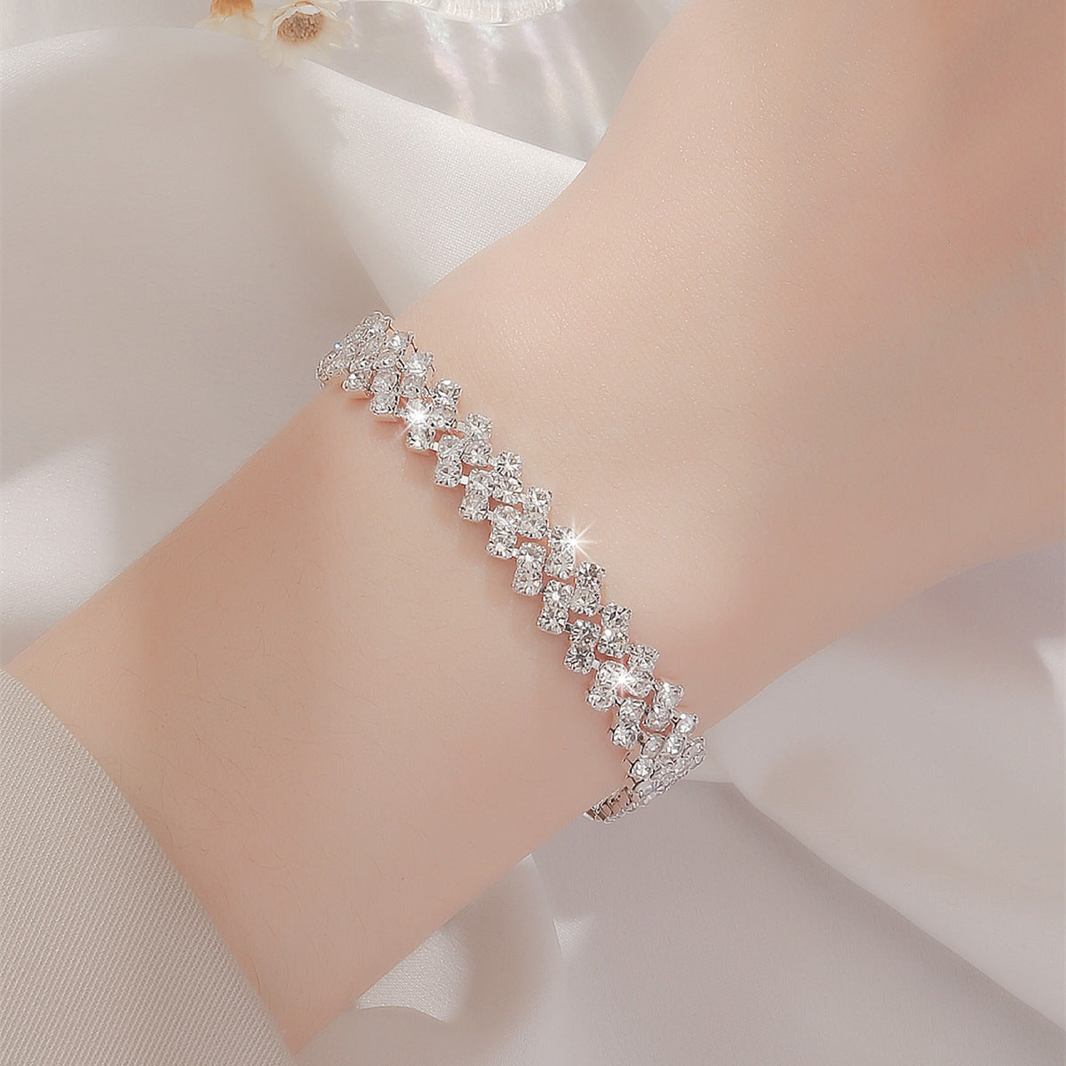 Elegant Geometric Rhinestone Crystal Double Row Bracelet - 2024 Spring Fashion