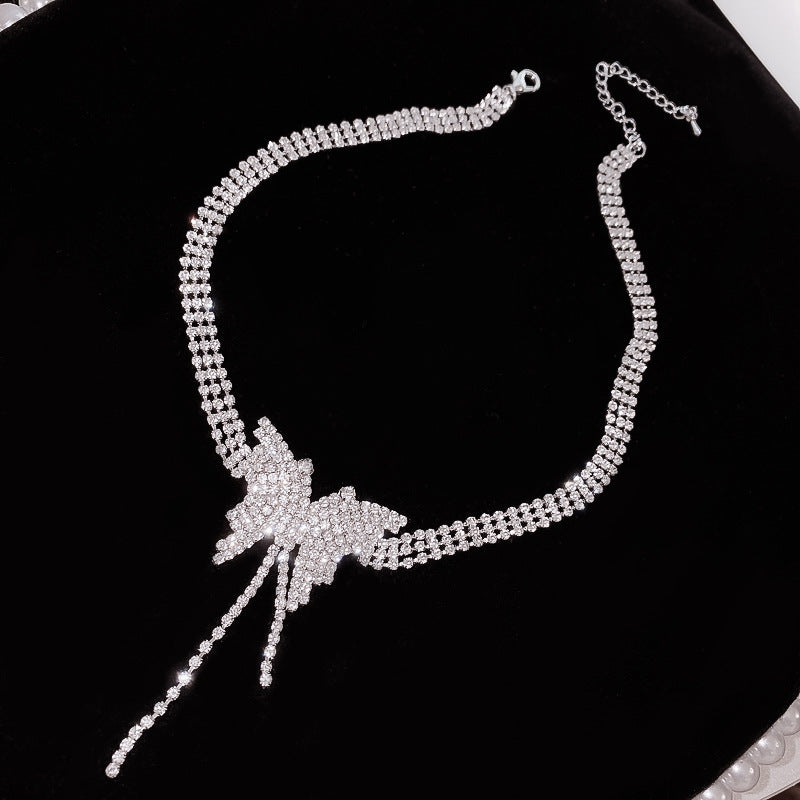 Fashion Statement Rhinestone Clavicle Chain Necklace