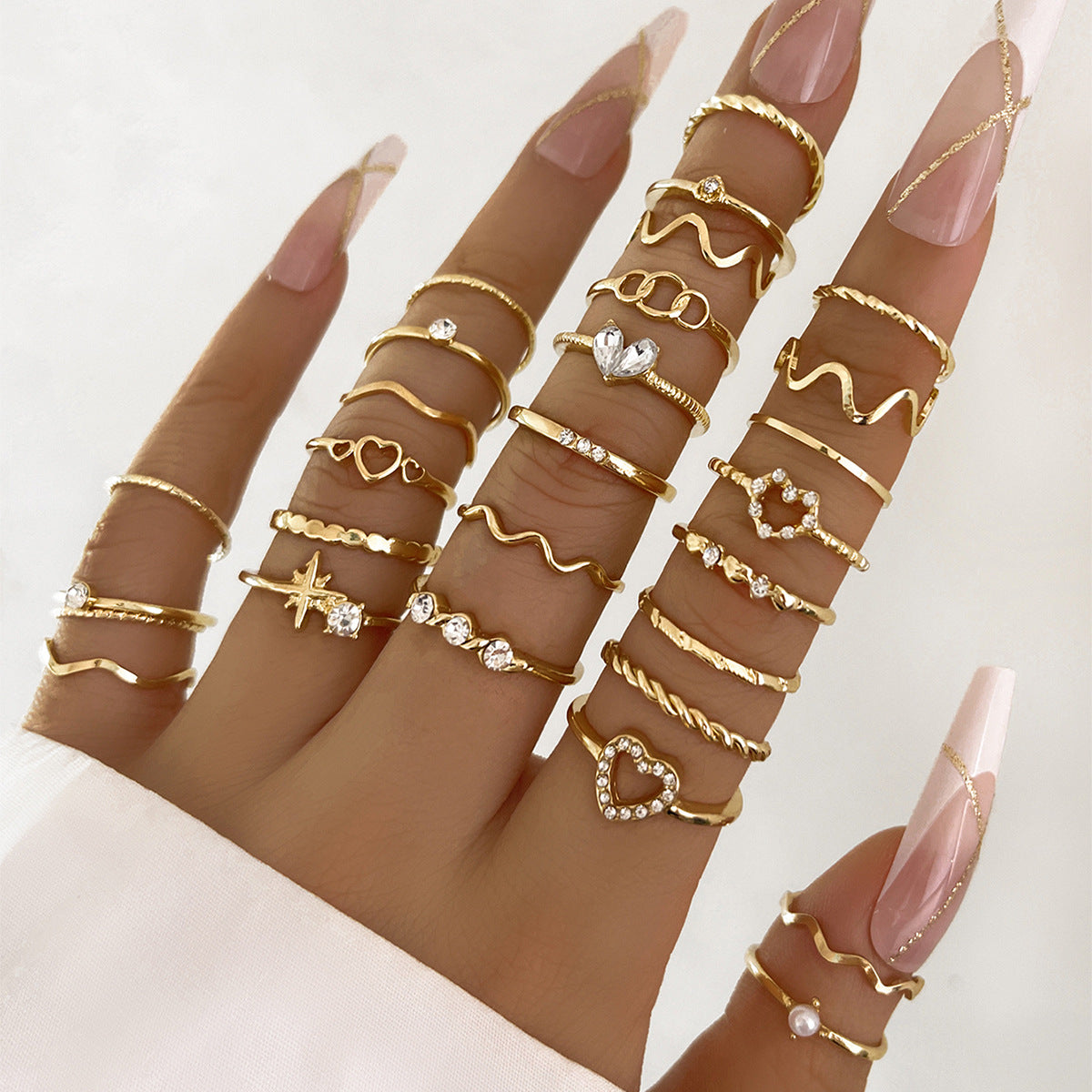 Elegant Heart Shape Rhinestone Gold Geometric Knuckle Ring Set - 28 Pieces