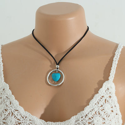 Retro Bohemian Heart Shape Turquoise Pendant Necklace