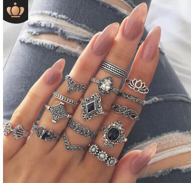 Simple Geometric Rhinestone Crescent Moon Ring Set - 9 Pieces