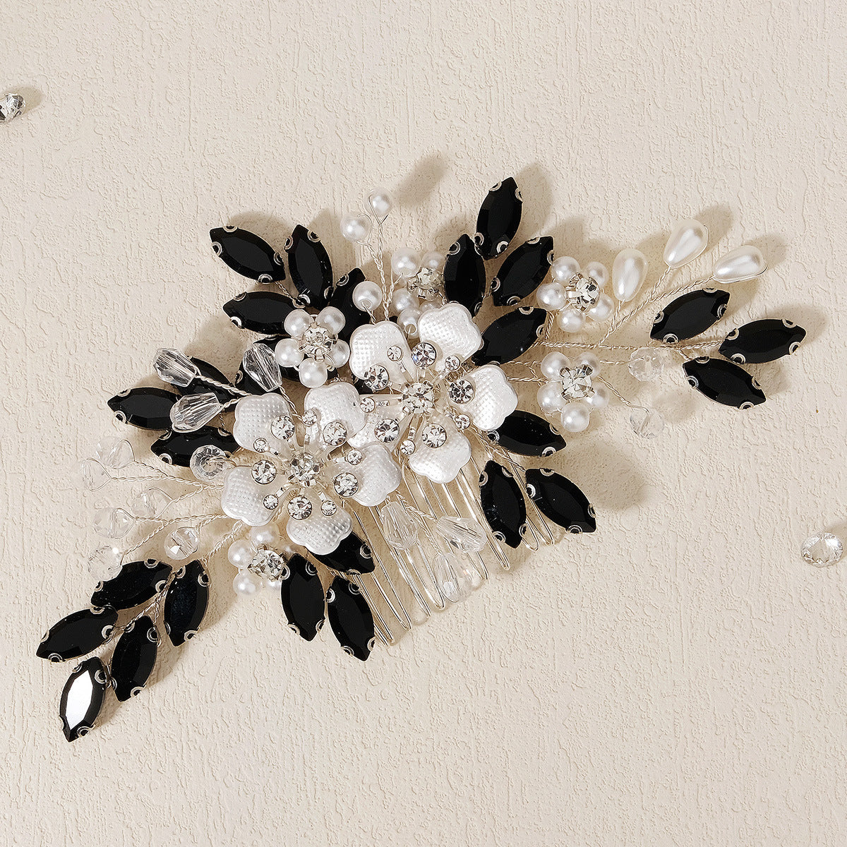 Women's Vintage Flower Alloy Hair Comb - Handmade Bridal & Versatile Hair Accessory