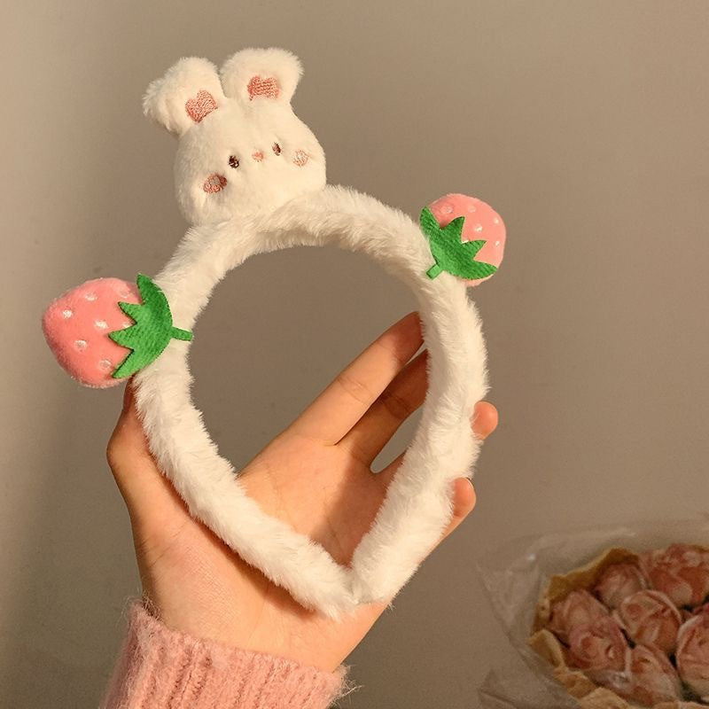 Women's Cute Cartoon Animal Hair Band - Rabbit, Panda, Frog Design, Plush Headband for Skincare and Makeup