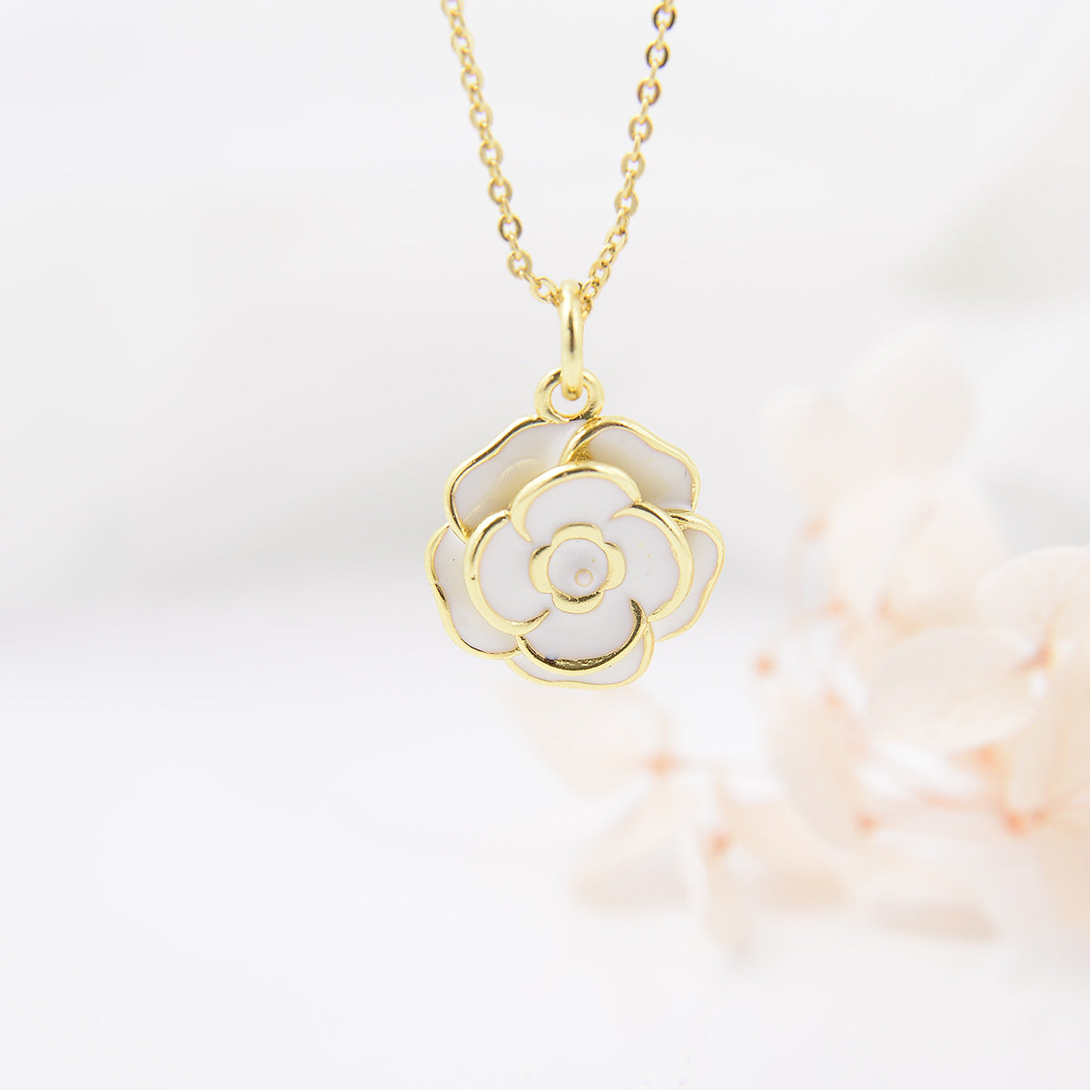 Copper Gold-Plated Rose Flower Pendant Necklace for Women