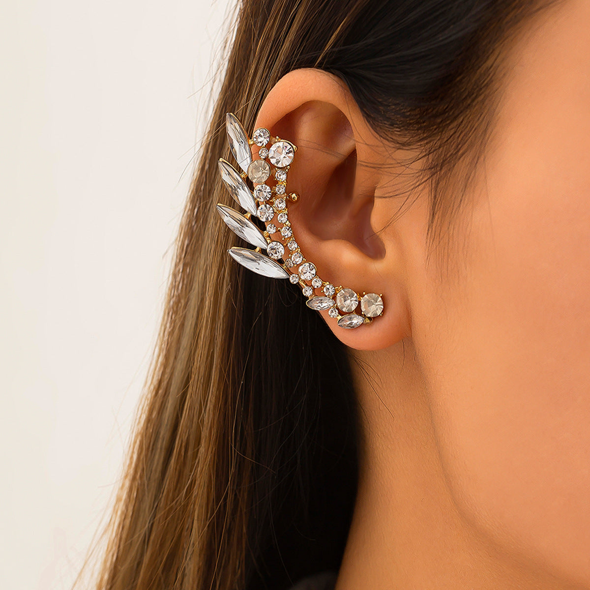 Fashion Geometric Alloy Plated Rhinestone Pearl Ear Cuff Clip