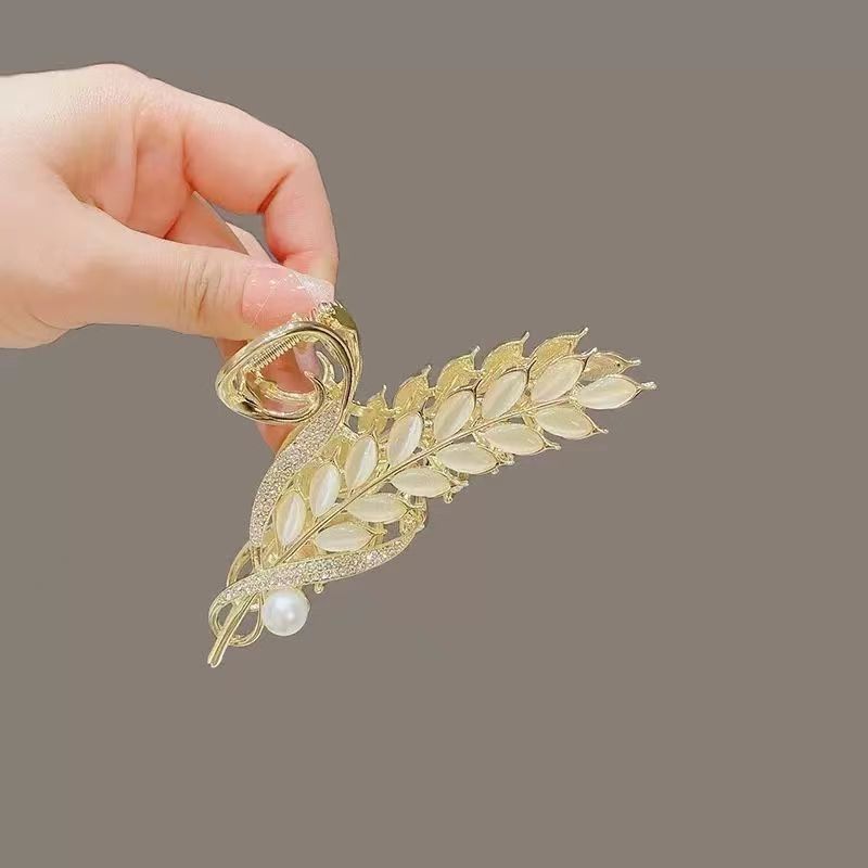 Women's Floral Rhinestone Pearl Hair Claw Clip