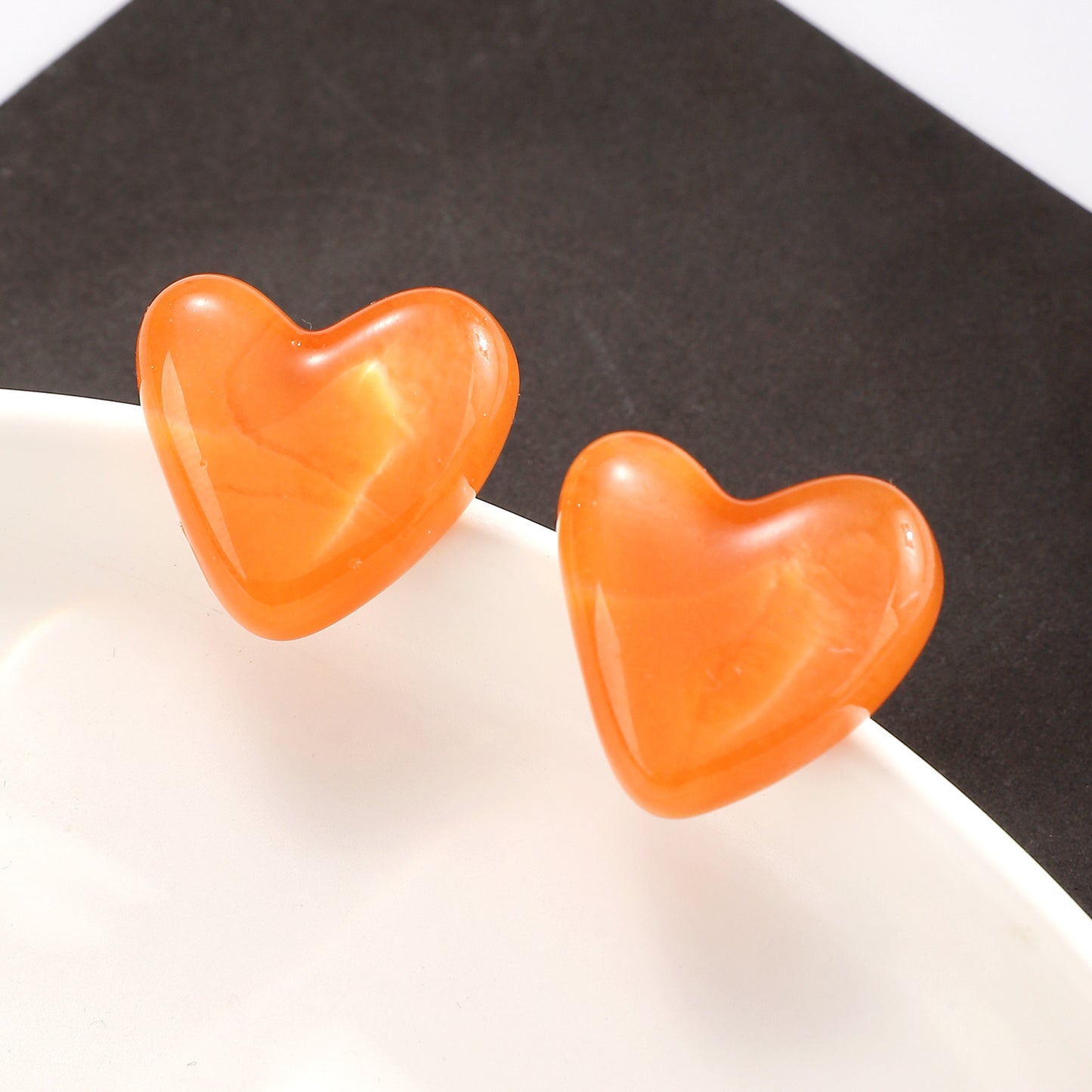 Sweet Heart Shape Colorful Resin Ear Studs for Women