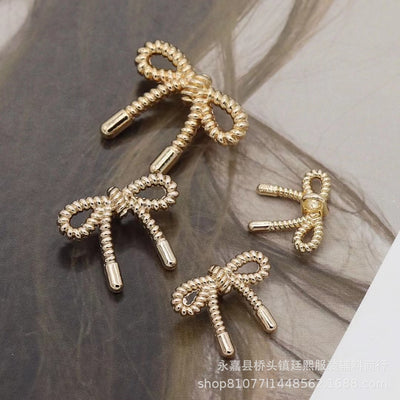 Thin Edges Hollow Bow Alloy Metal Button for Sweater and Coat DIY Accessories