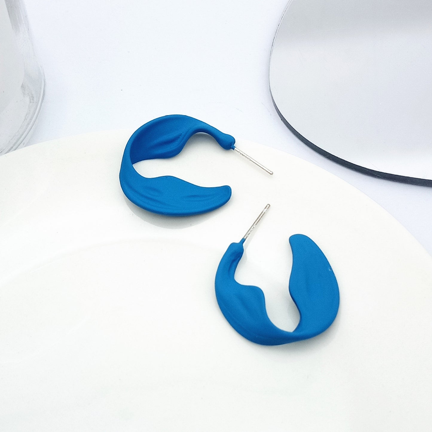 Klein Blue C Shape Alloy Stud Earrings - Niche Simple Design Korean Style for Women