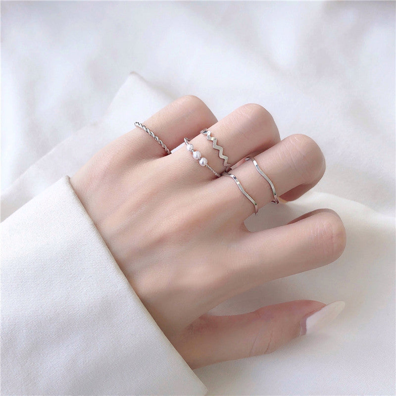 Simple Pearl Wavy Design Five-Piece Ring Set for Women