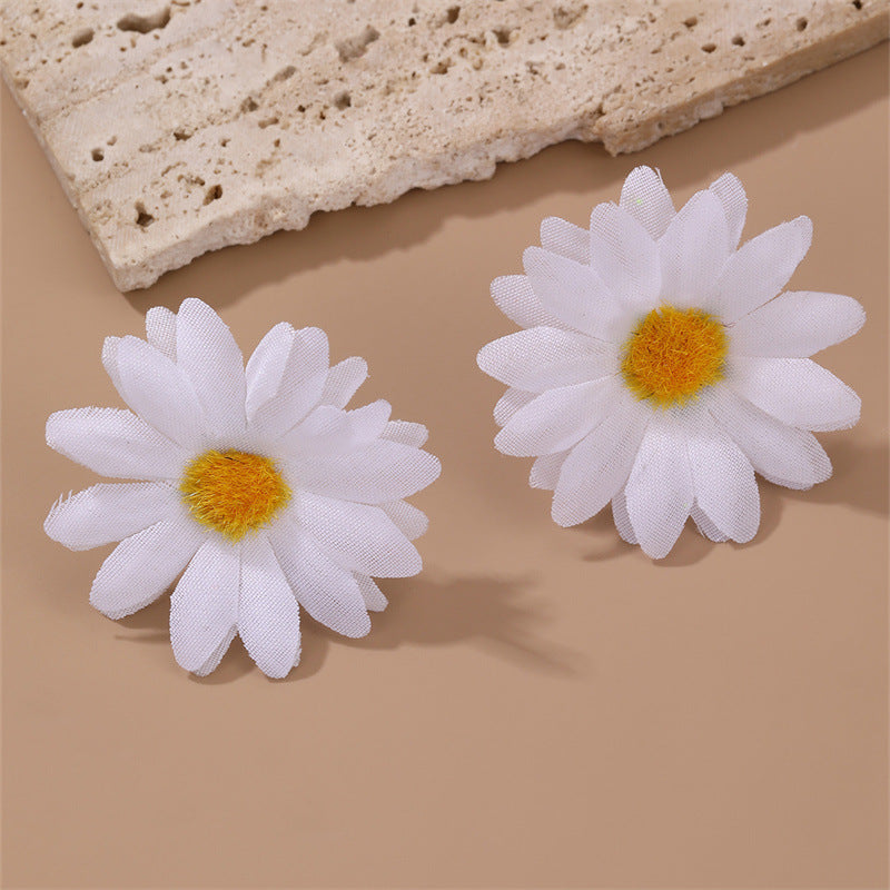 1 Pair Colorful Daisy Flower Drop Earrings