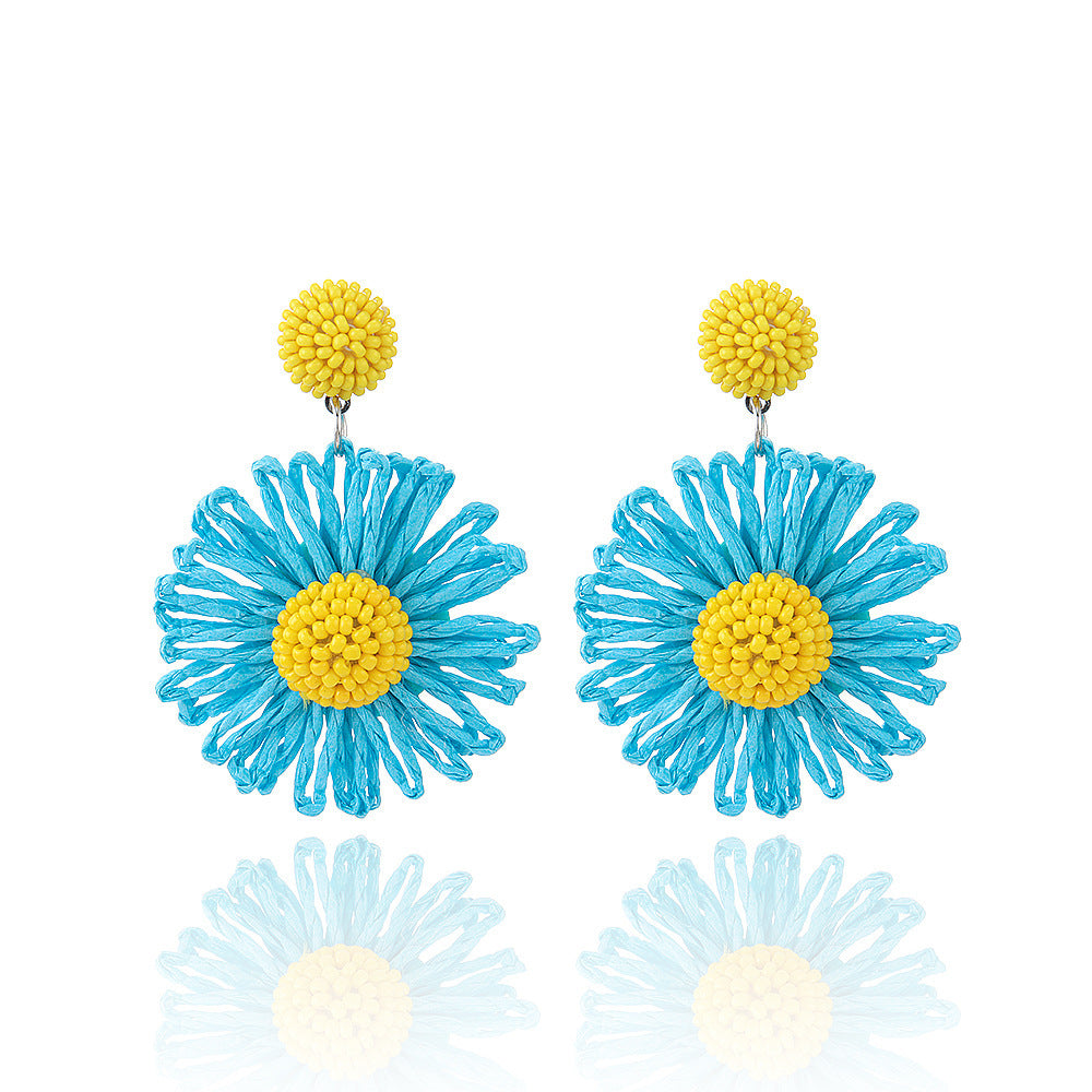 1 Pair Cute Daisy Raffia Flower Drop Earrings for Summer Beach Style