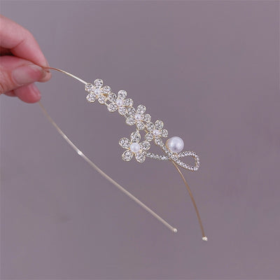 Elegant Rhinestone and Pearl Embellished Hairband