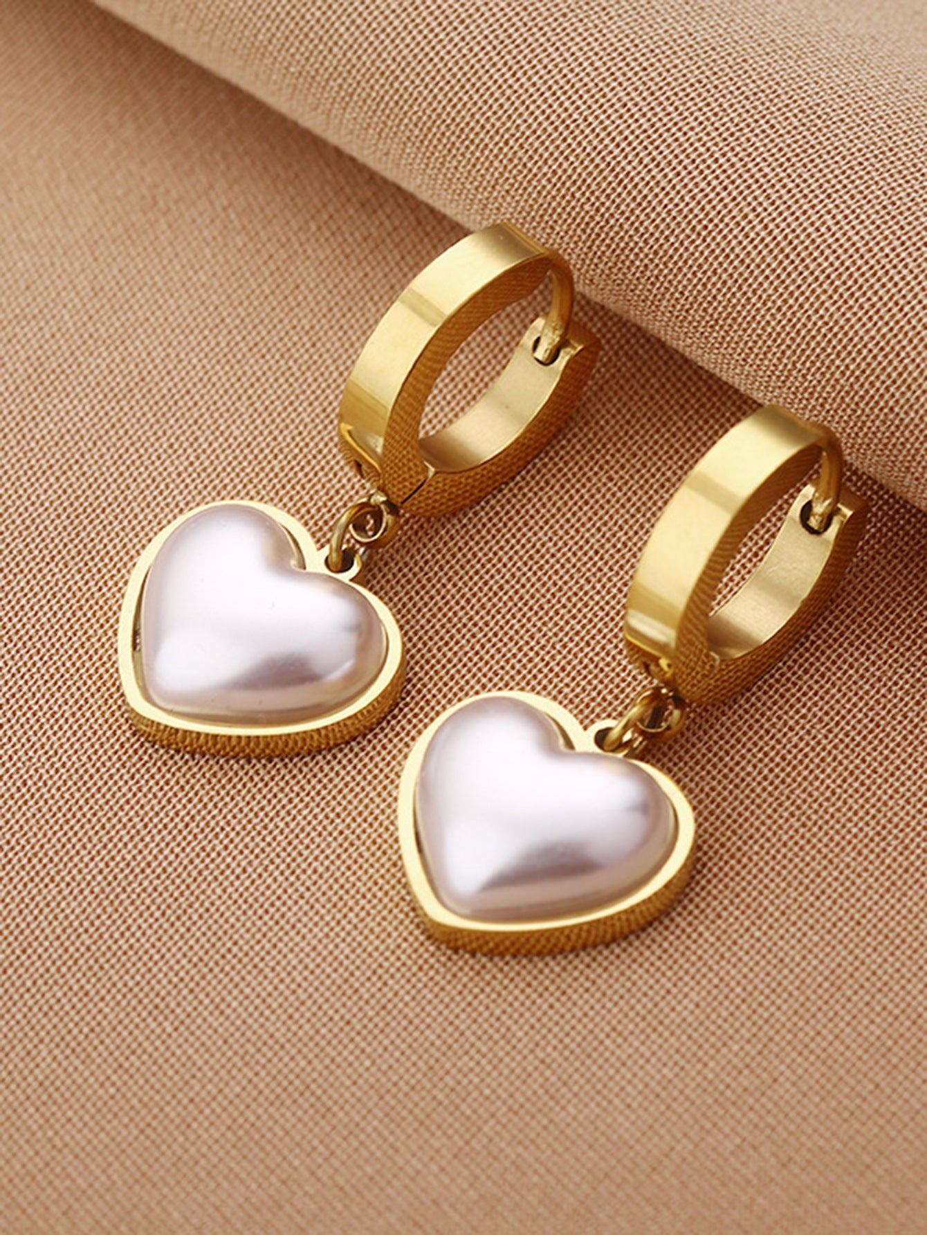 Fashion Heart Shape Titanium Steel Plating Inlay Pearl Drop Earrings 1 Pair