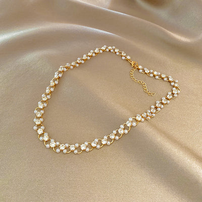 Elegant Pearl Rhinestone Pendant Necklace for Women