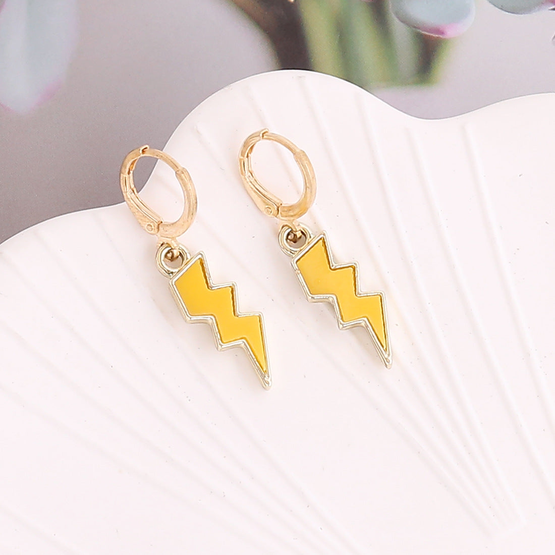 European And American New Jewelry Personality Lightning Three-dimensional Earrings Creative Simple Earrings