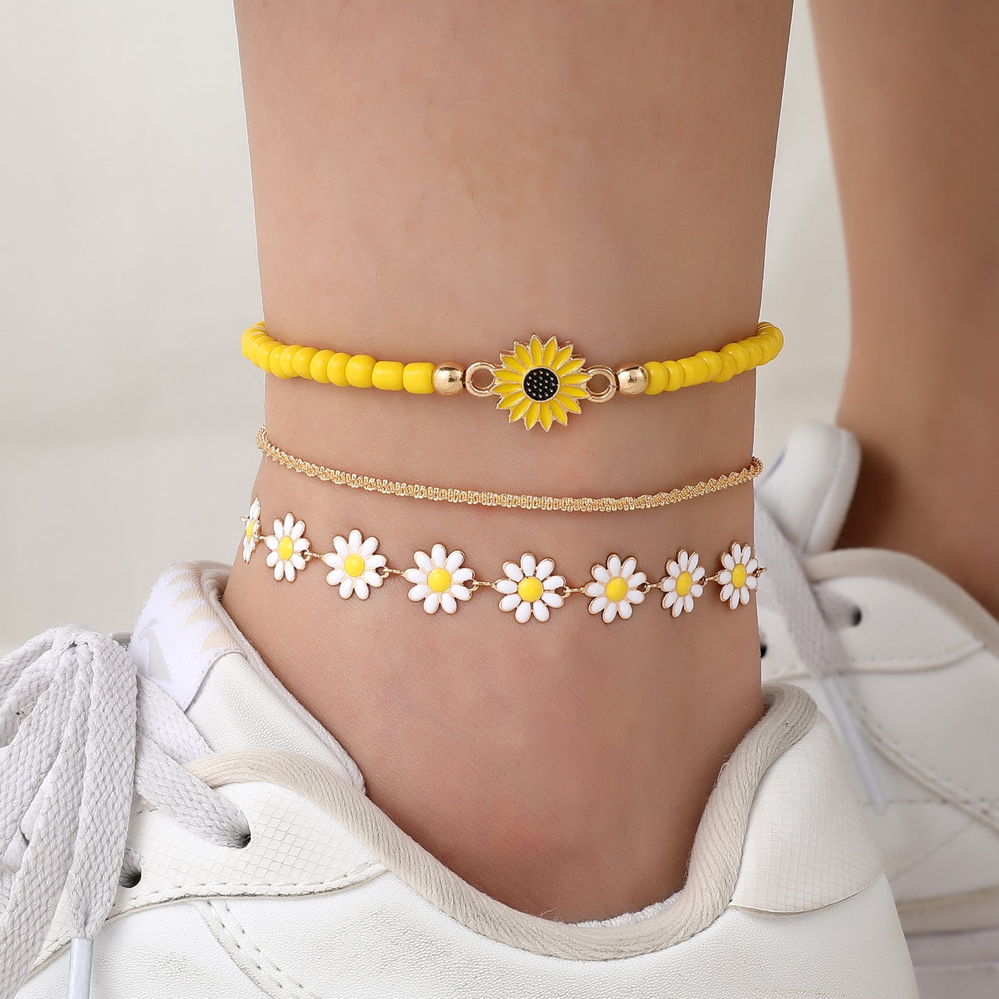 Hawaiian Vacation Daisy Flower Pendant Anklet and Bracelet Set - Enamel Beaded Design