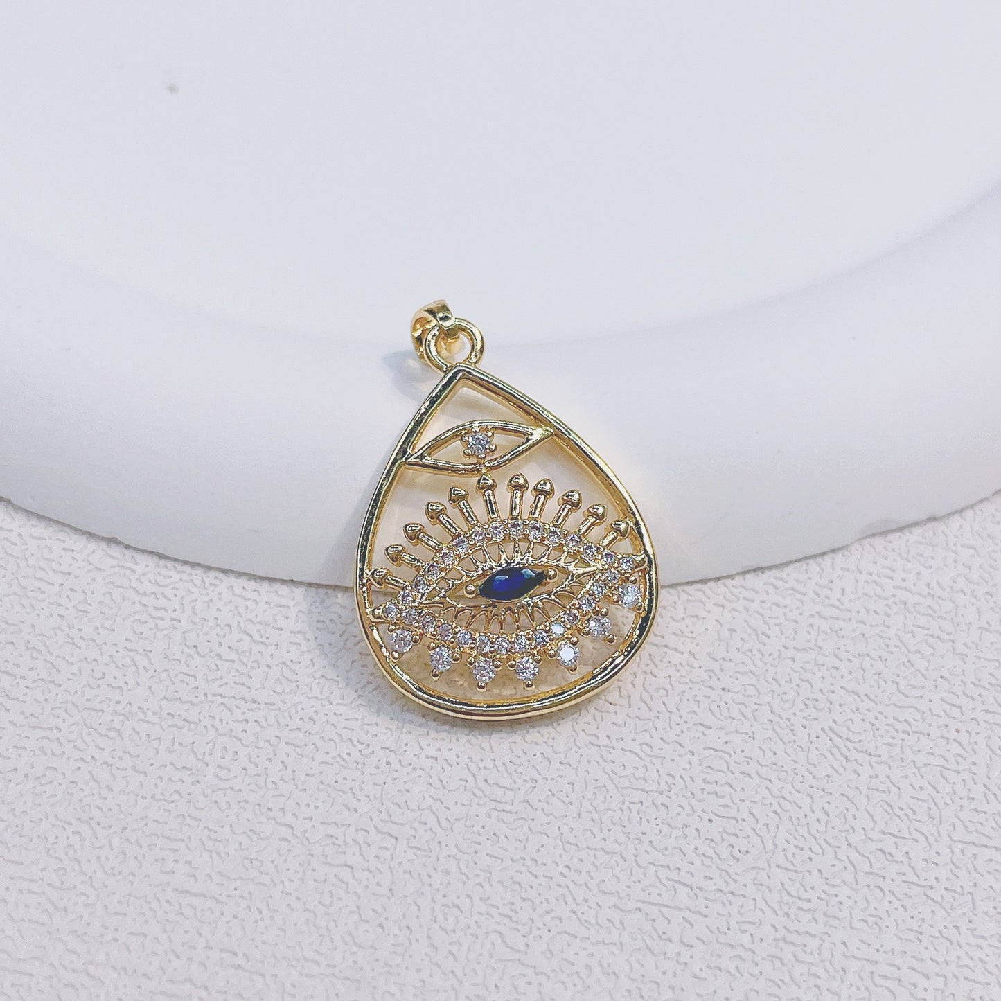 Simple Style Zircon Evil Eye Copper Pendant Jewelry Accessories