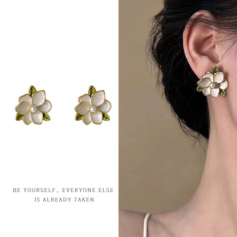 1 Pair Vintage Leaf Flower Bow Knot Pearl Zircon Clip-On Earrings