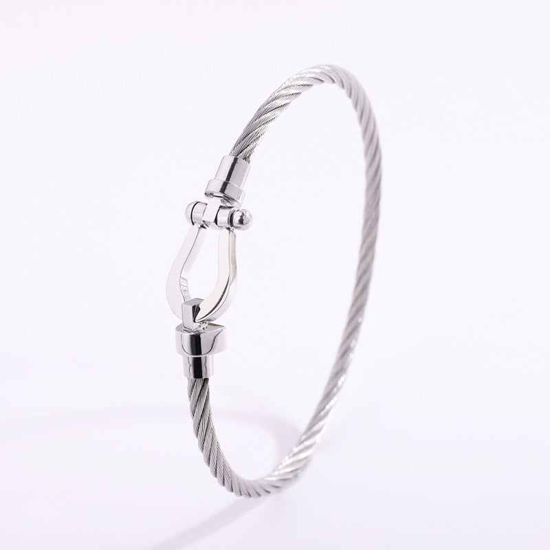 Titanium Steel Magnetic Horseshoe Bracelet for Girls - High-Grade Fashion Non-Fading Design