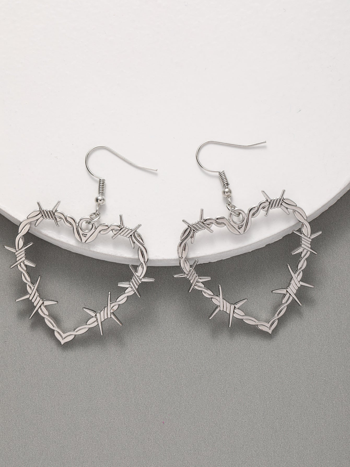 Gothic Black Heart Drop Alloy Earrings