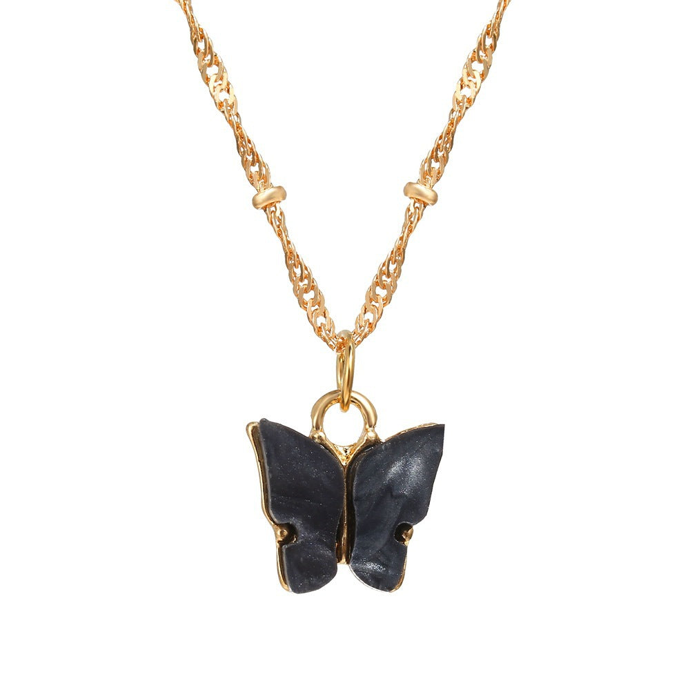 European Acrylic Butterfly Pendant Necklace with Creative Pearl Clavicle Chain