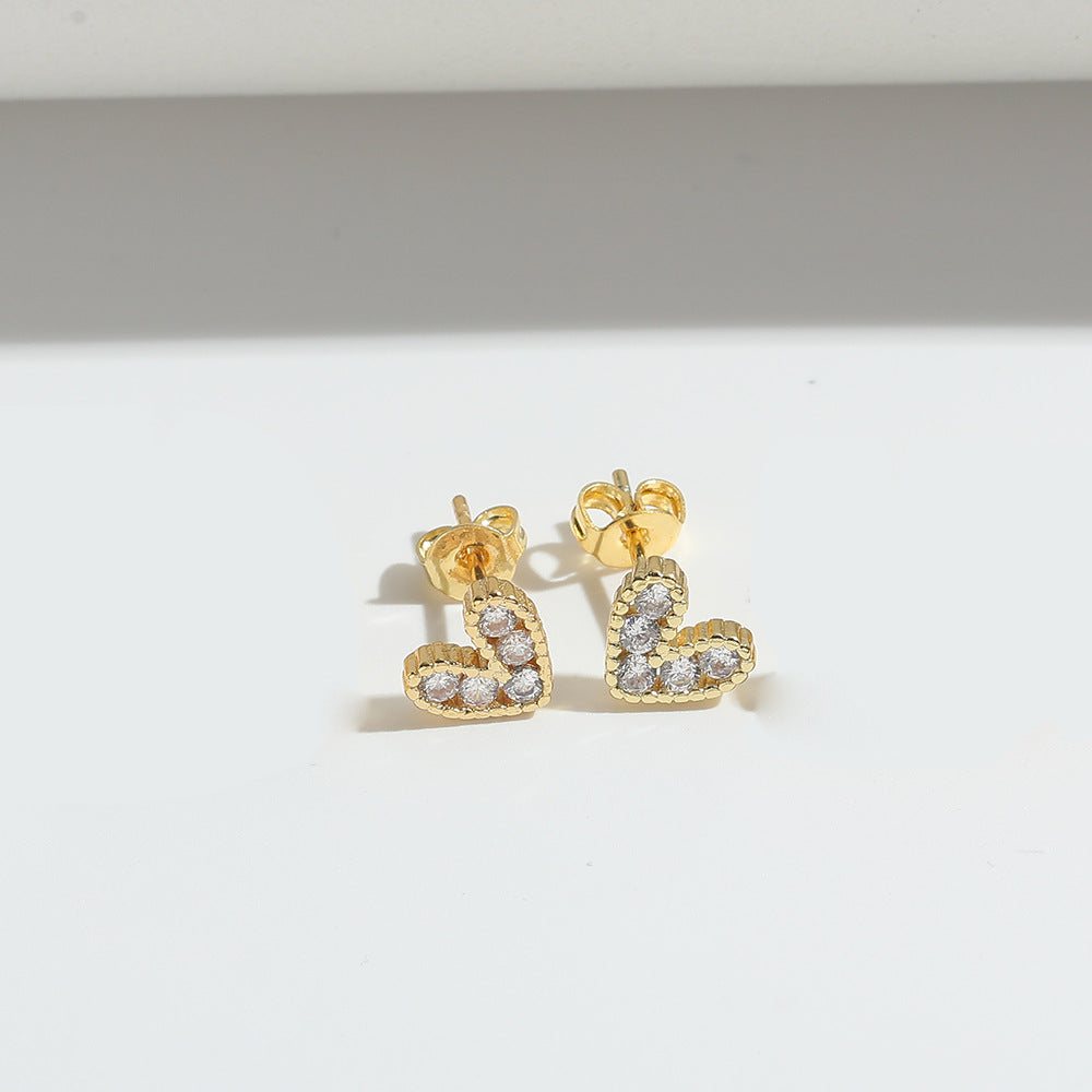 1 Pair Elegant Heart Shape Zircon 14K Gold Plated Copper Ear Studs