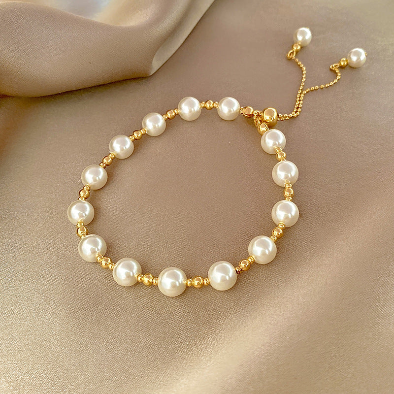 Elegant Heart-Shaped Zircon and Pearl Bracelet