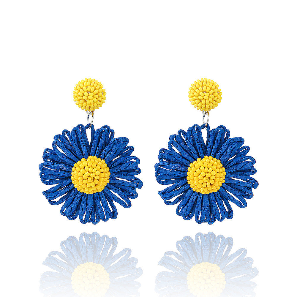 1 Pair Cute Daisy Raffia Flower Drop Earrings for Summer Beach Style