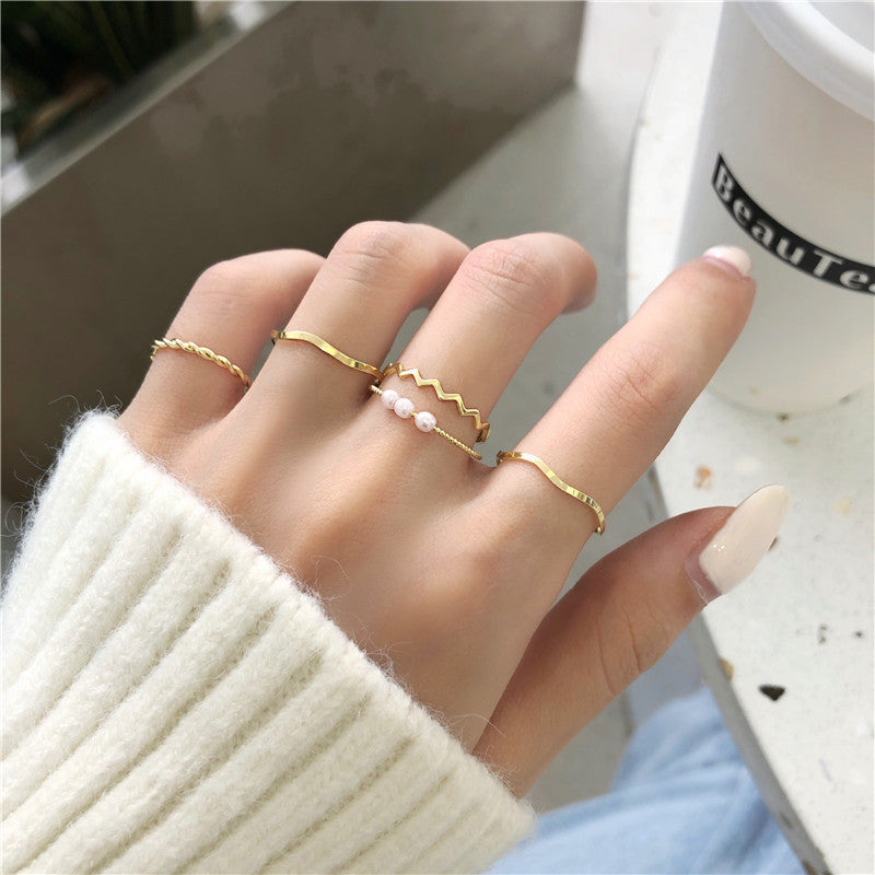 Simple Pearl Wavy Design Five-Piece Ring Set for Women