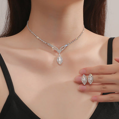 Simple Geometric Zircon Necklace and Round Rhinestone Earrings Set for Women