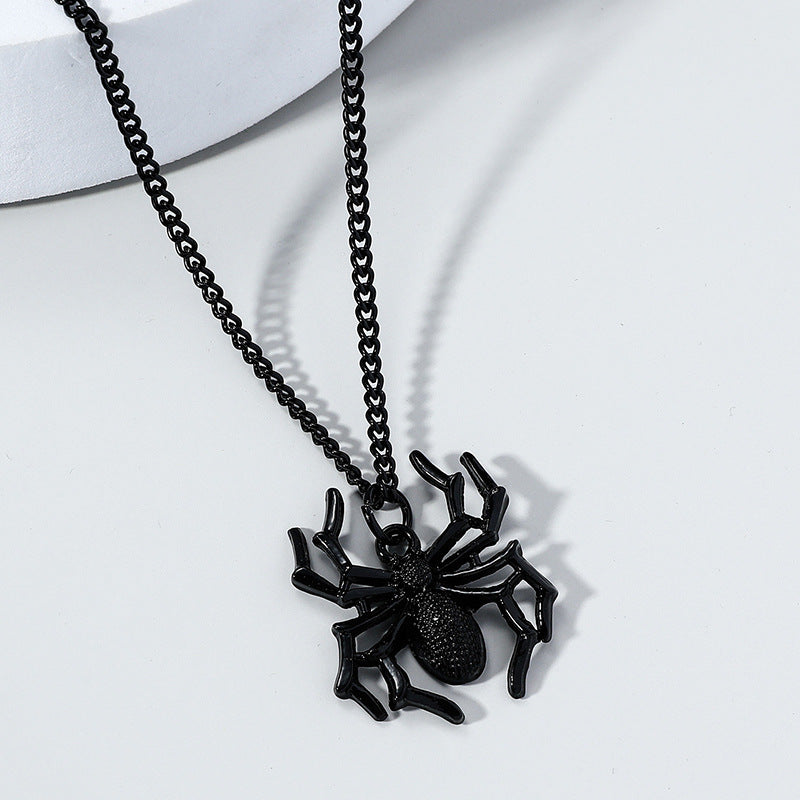 Gothic Retro Spider Pendant Halloween Tarantula Necklace