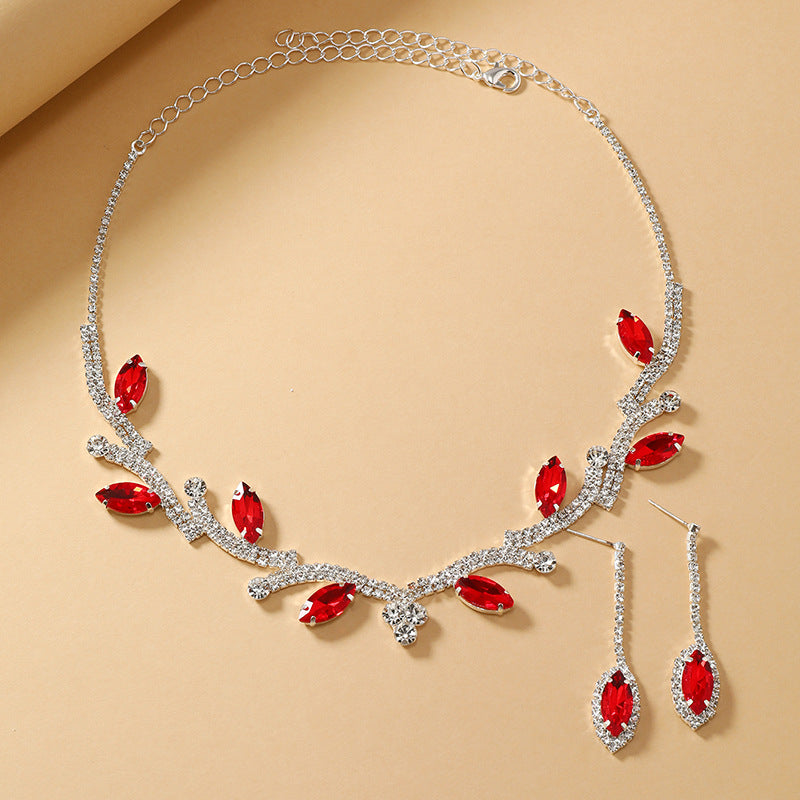 Luxurious Rhinestone Leaf Design Silver Plated Women's Earrings and Necklace Set