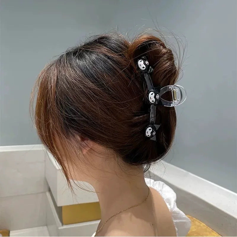 Women's Heart Shape Flower Acrylic Hair Claw Clip