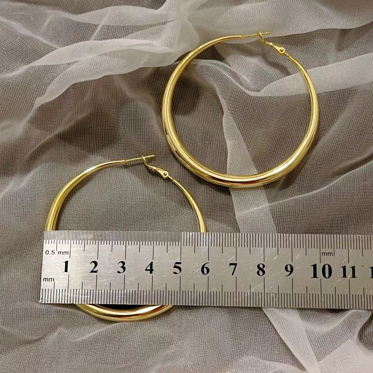 1 Pair Minimalist Geometric Copper Hoop Earrings