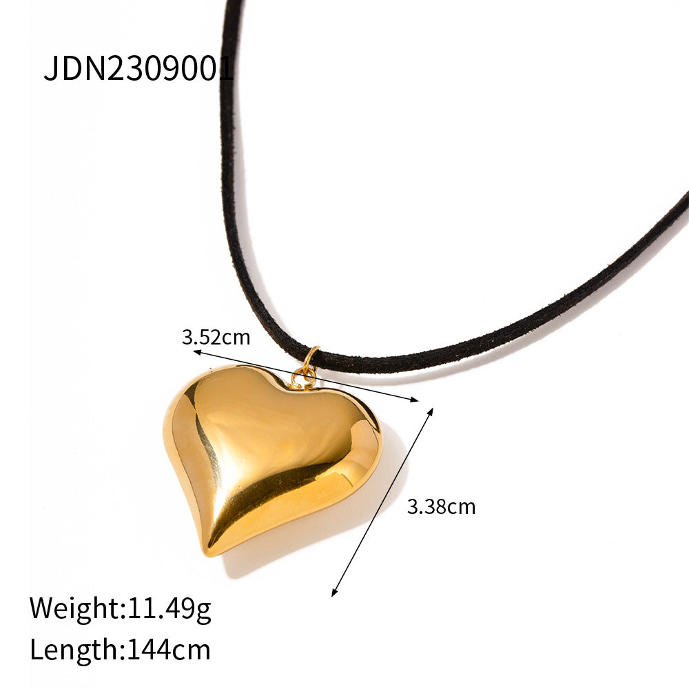 18K Gold Plated Heart Shape Bracelet and Retro Classic Love Necklace Set