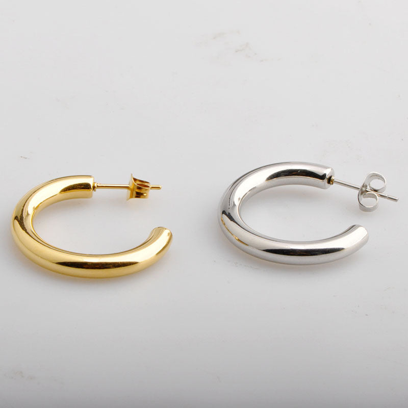 1 Pair Minimalist C Shape 18K Gold Plated Titanium Steel Hoop Earrings