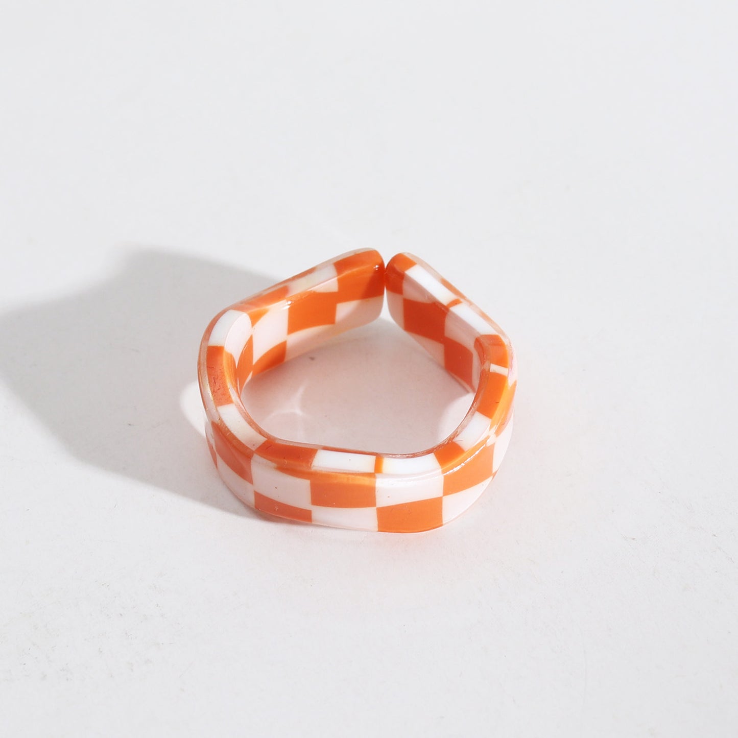 Simple Style Gradient Color Acrylic Resin Women's Fashion Ring