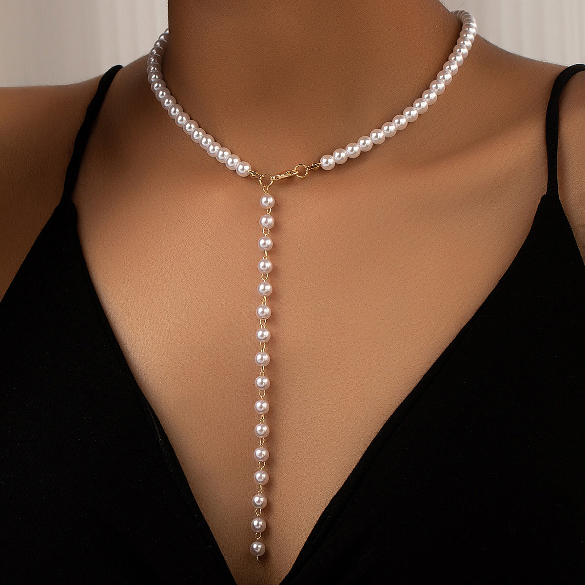 Elegant Pearl Tassel Pendant Necklace for Women