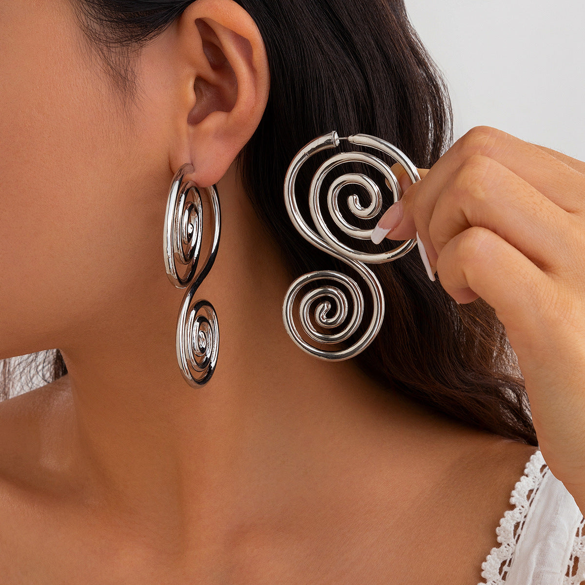 Vintage Spiral Copper Alloy Geometric Conch Earrings