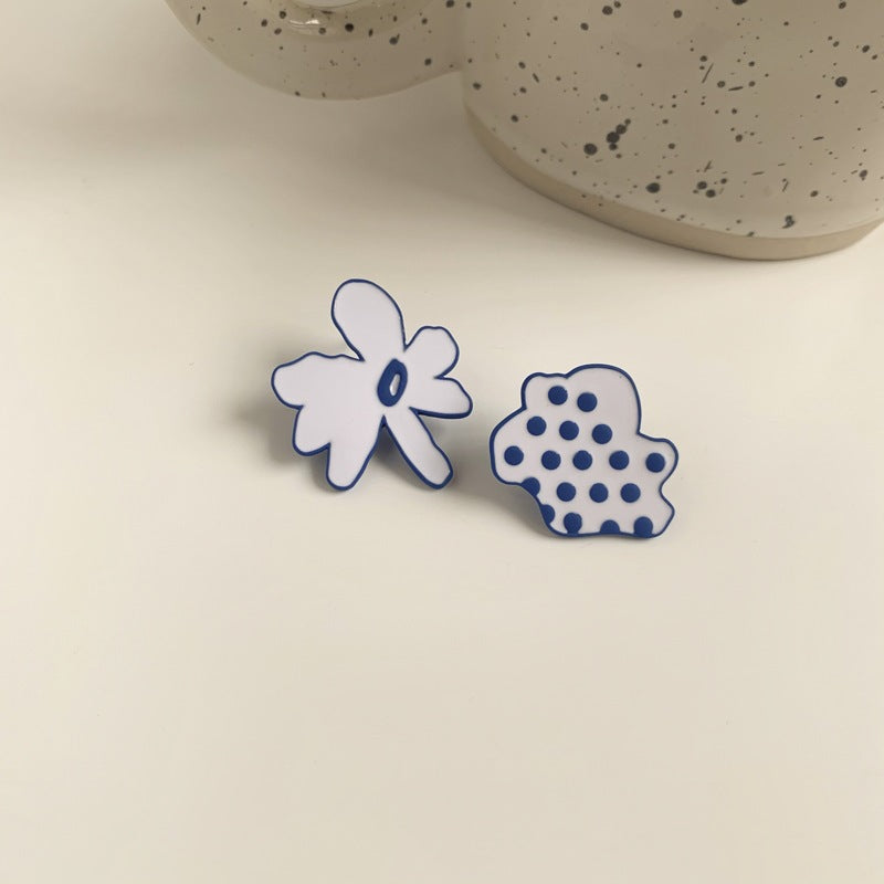 Klein Blue C Shape Alloy Stud Earrings - Niche Simple Design Korean Style for Women