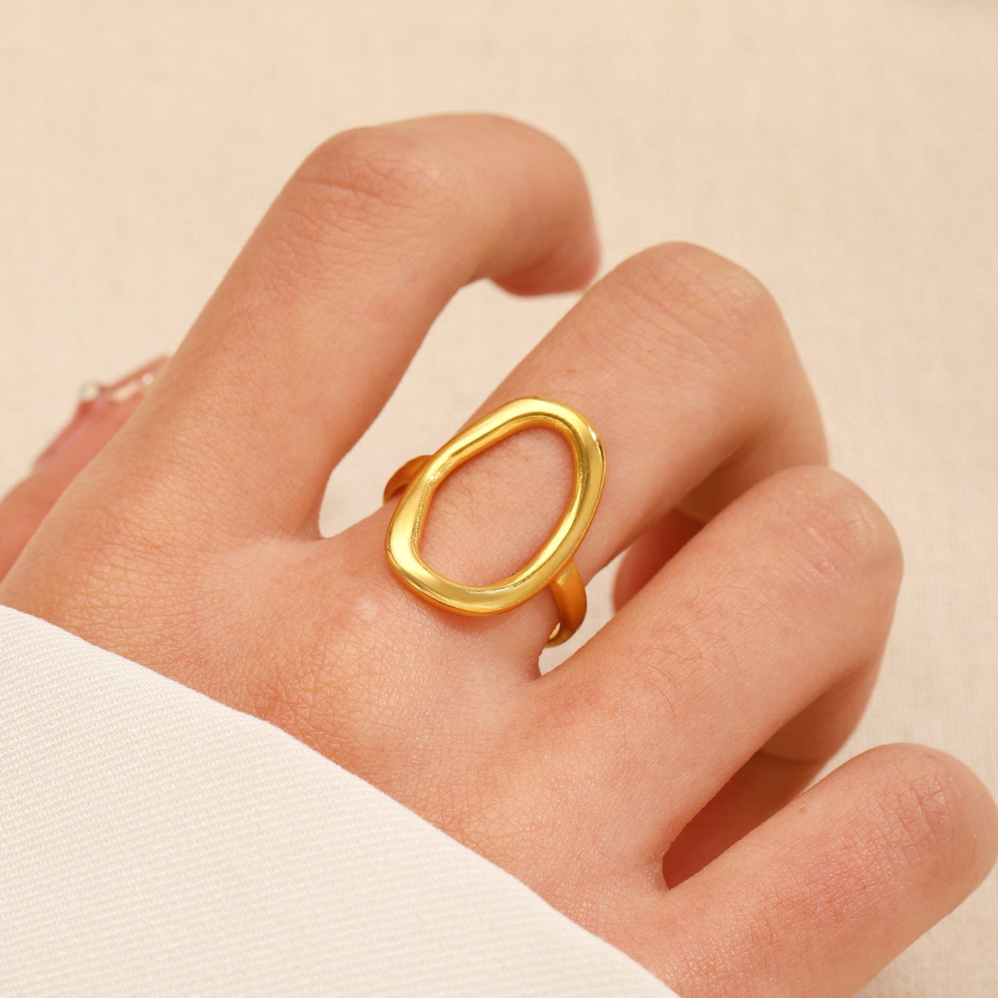 18K Gold Plated Titanium Steel Geometric Oval Rings