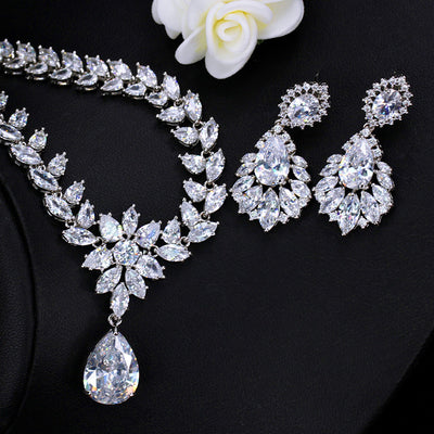 Luxurious Bridal Water Droplet Tassel Zirconia Earrings and White Gold Plated Jewelry Set