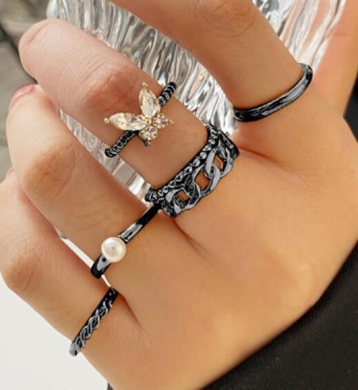 Fashion Vintage Snake and Butterfly 6-Piece Ring Set